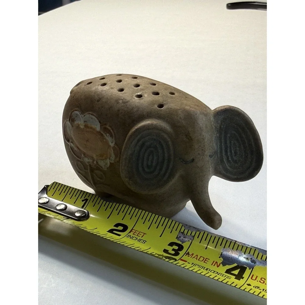 Vtg Small Art Pottery Clay ELEPHANT Stick or Hat Pin Holder Figurine Japan